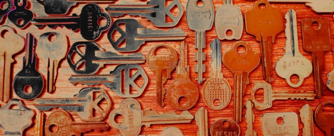 Dream interpretation key door knob